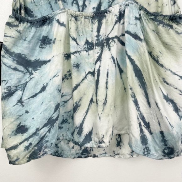 New Volcom Tie Dye Dreams Swingy Scoop Neck Tank Top Blue Multi Size Small - Picture 11 of 16